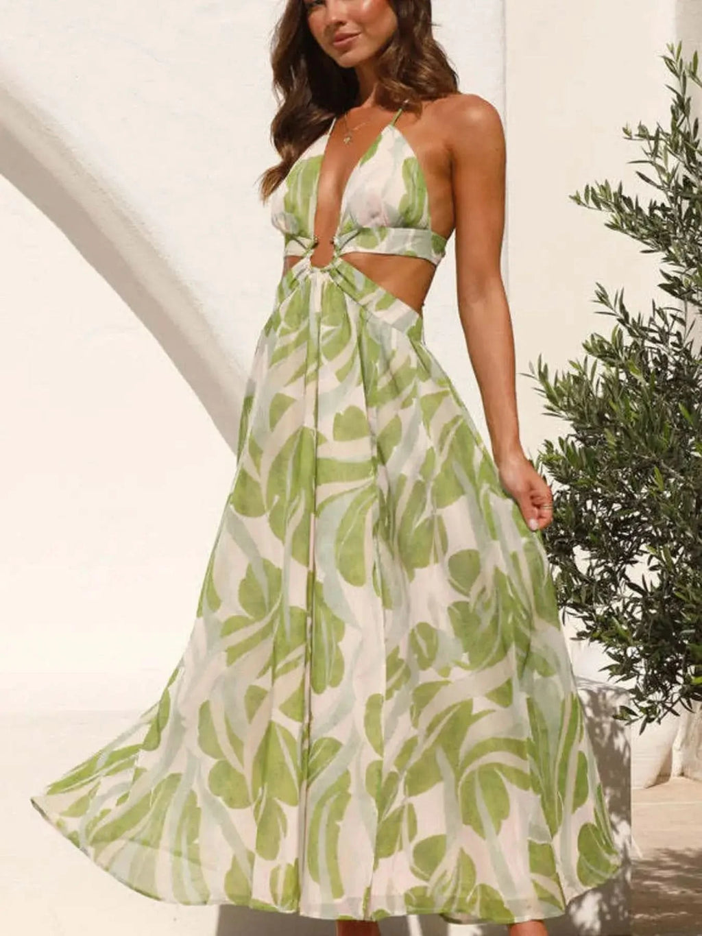 Tropical Print Backless Maxi Sleeveless Dress in - photo