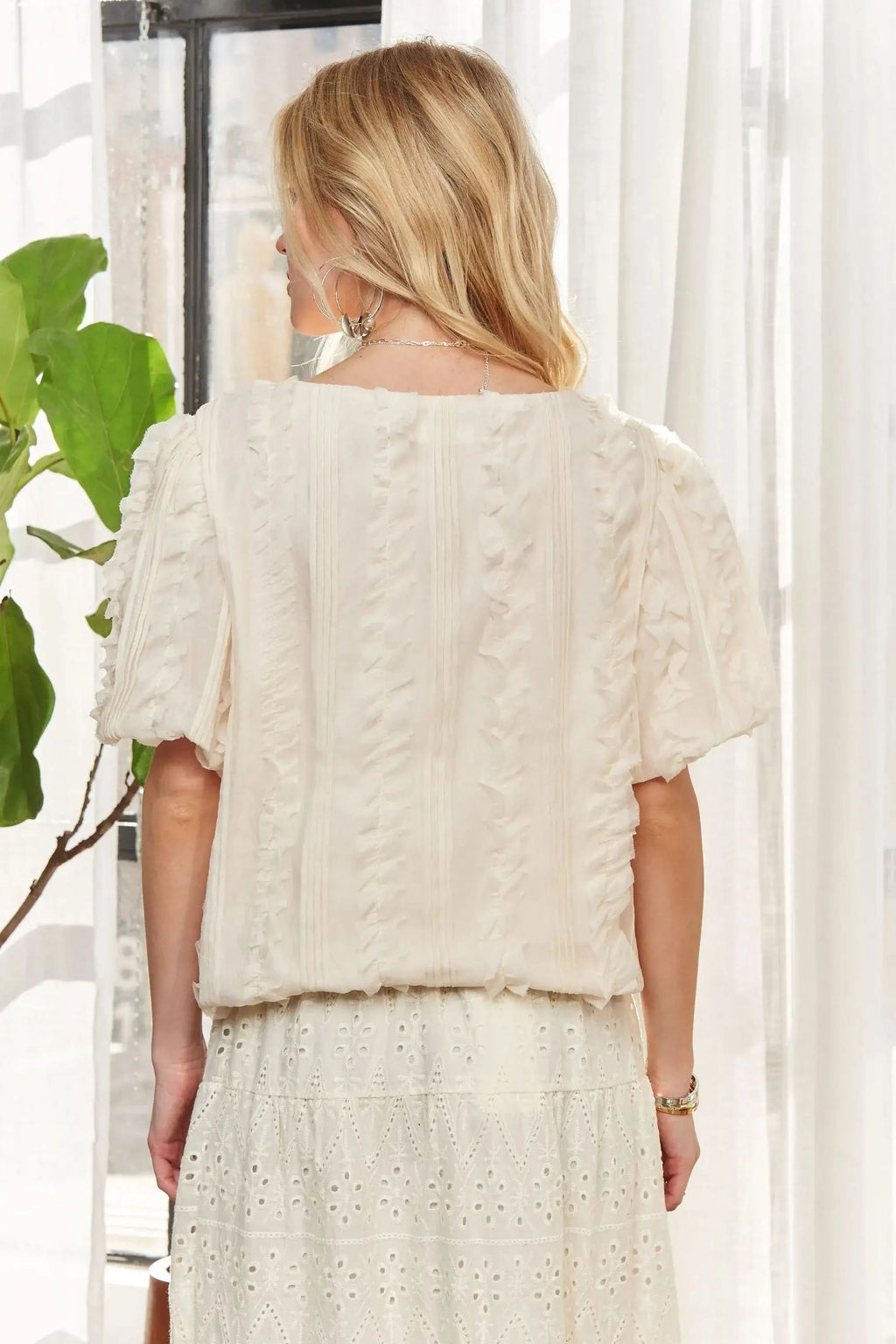 ADORA Solid Puff Sleeves Knit Top - SwagglyLife Home & Fashion