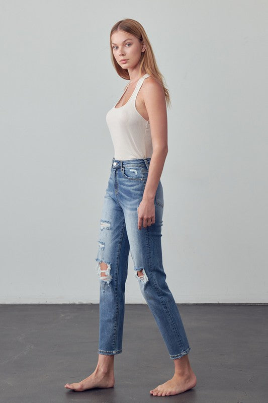 HIGH RISE GIRLFRIEND JEANS in - photo