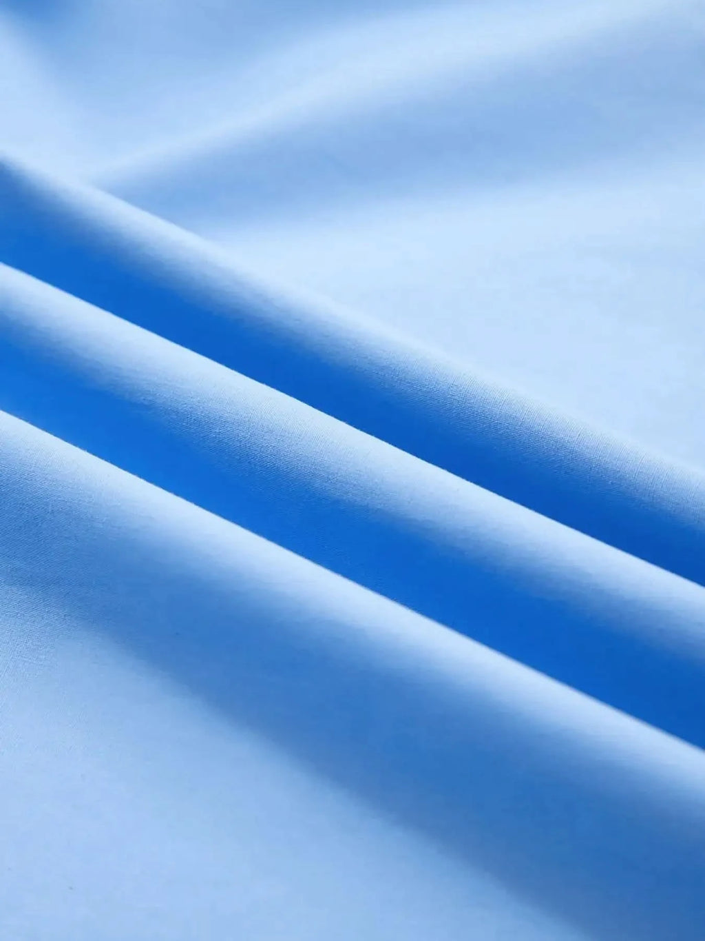 Contrast Trim Notched Short Sleeve Blouse in - photo