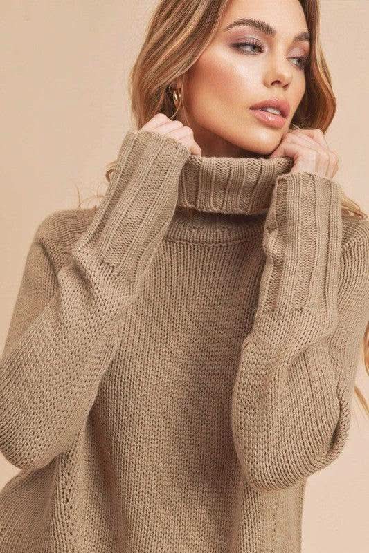 Aemi + Co Danica Sweater in OAT S - Sweaters photo