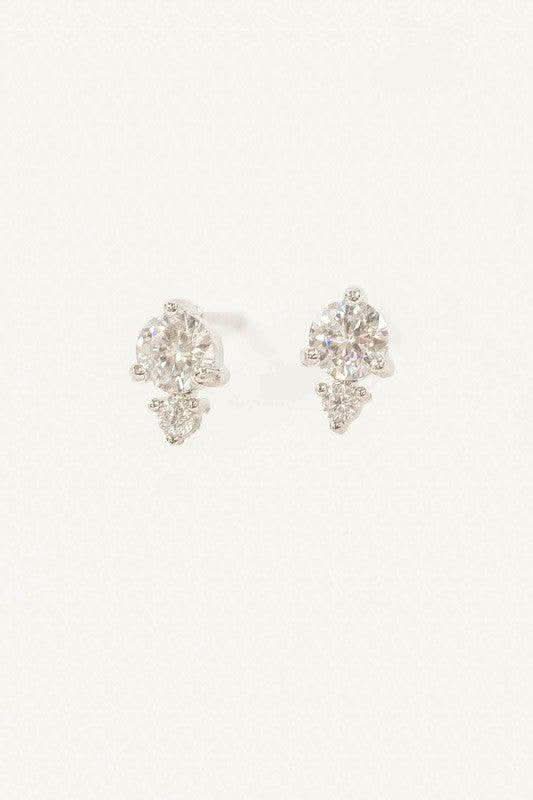 Lovoda Mini Cluster Stud Earrings in - Earrings photo
