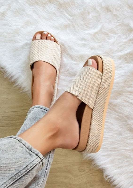 Tina Fashion Comfortable Sandals in Natural - photo