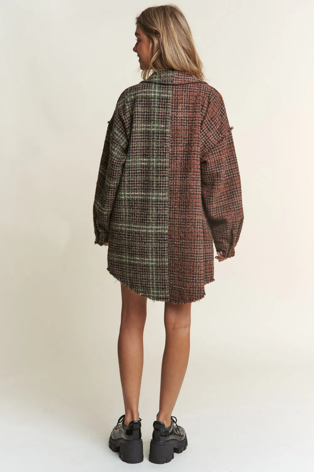 J.NNA Snap Down Tweed Plaid Contrast Longline Shacket in - photo
