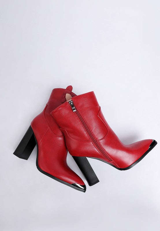 Hatter Pointed Toe Faux Leather Boots in - photo