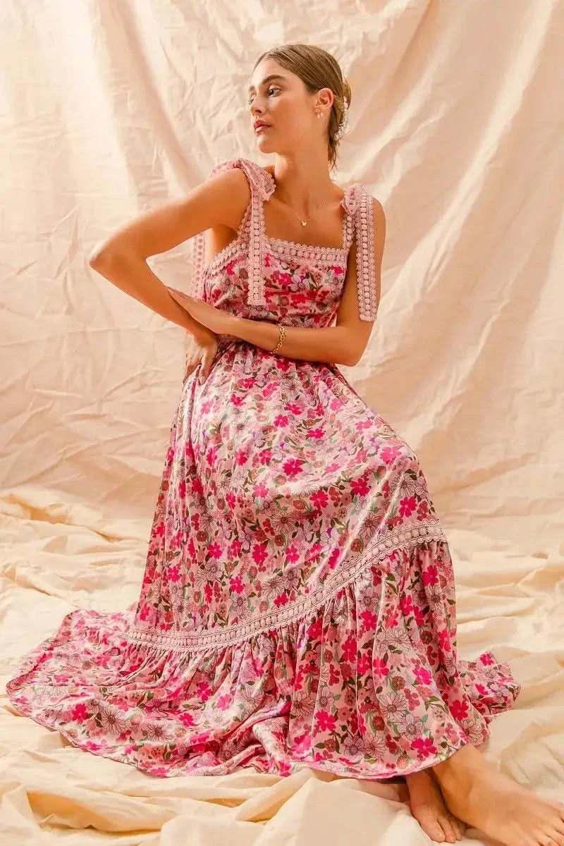 SO ME Floral Maxi Dress With Ribbon Tie Lace Strap in - photo