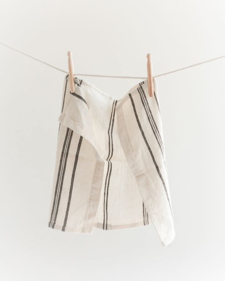 Avery Cotton Tea Towel in - Kitchen Towels photo