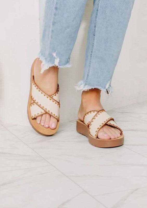 VERA Flat Sandals in Nude - photo