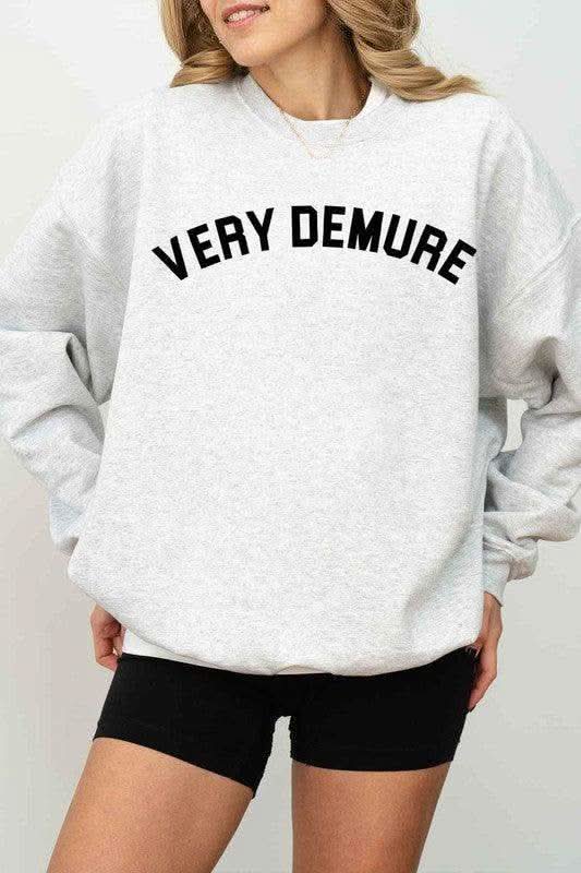 Very Demure Oversized Graphic Sweatshirt - SwagglyLife Home & Fashion