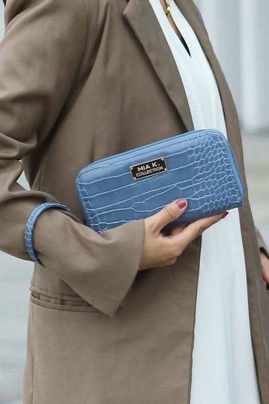 MKF Sadie Oversize Tote & Wallet Set by Mia K in - photo