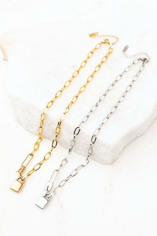 18k Gold-Plated Stainless Steel Lock & Clip Chain Necklace in - photo