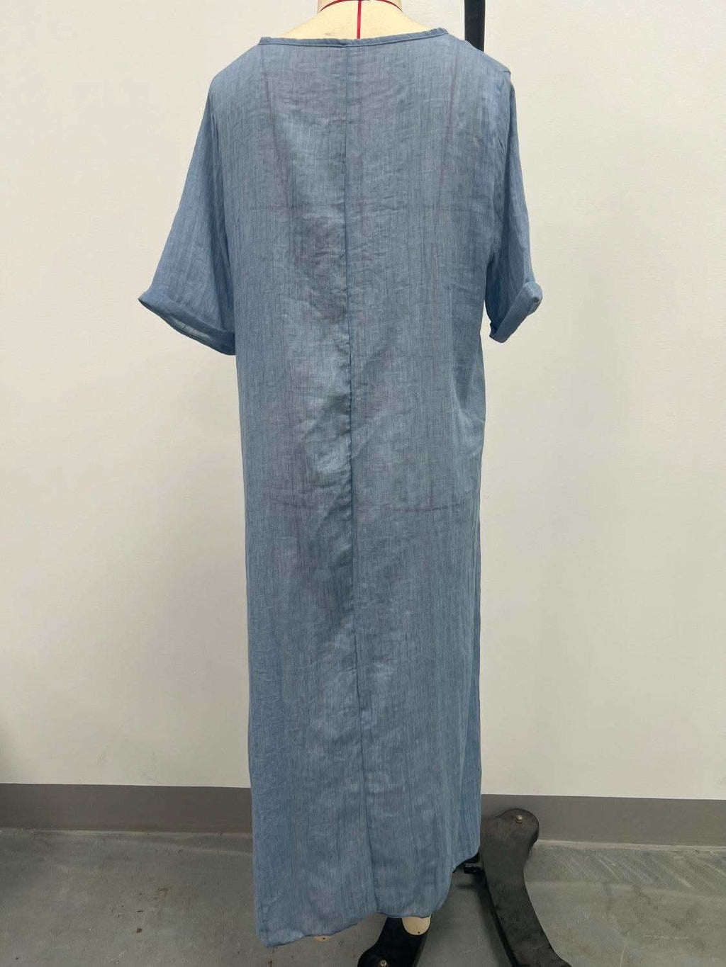 Full Size V-Neck Short Sleeve Midi Dress Plus Size in - dresses photo