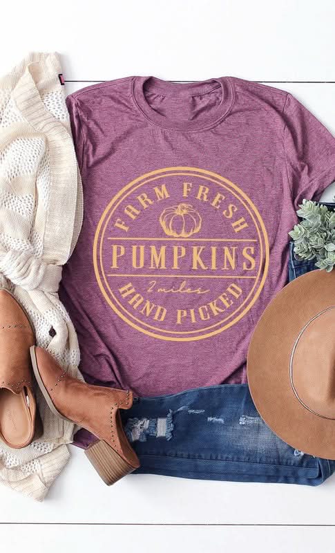 Farm Fresh Pumpkins Circle Graphic Tee in Heather Plum - photo