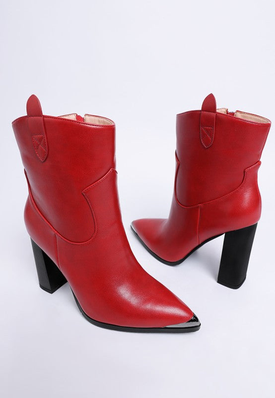 Hatter Pointed Toe Faux Leather Boots in - photo