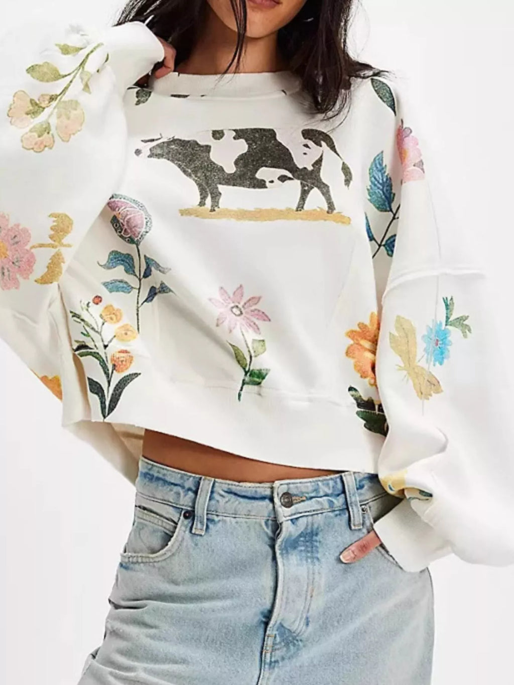 Printed Round Neck Dropped Shoulder Sweatshirt in - photo