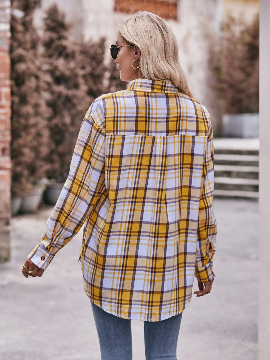 Plaid Button-Down Long Sleeve Shirt in - photo