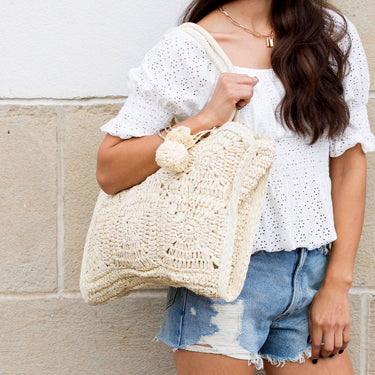 Straw Traveler Tote in - photo