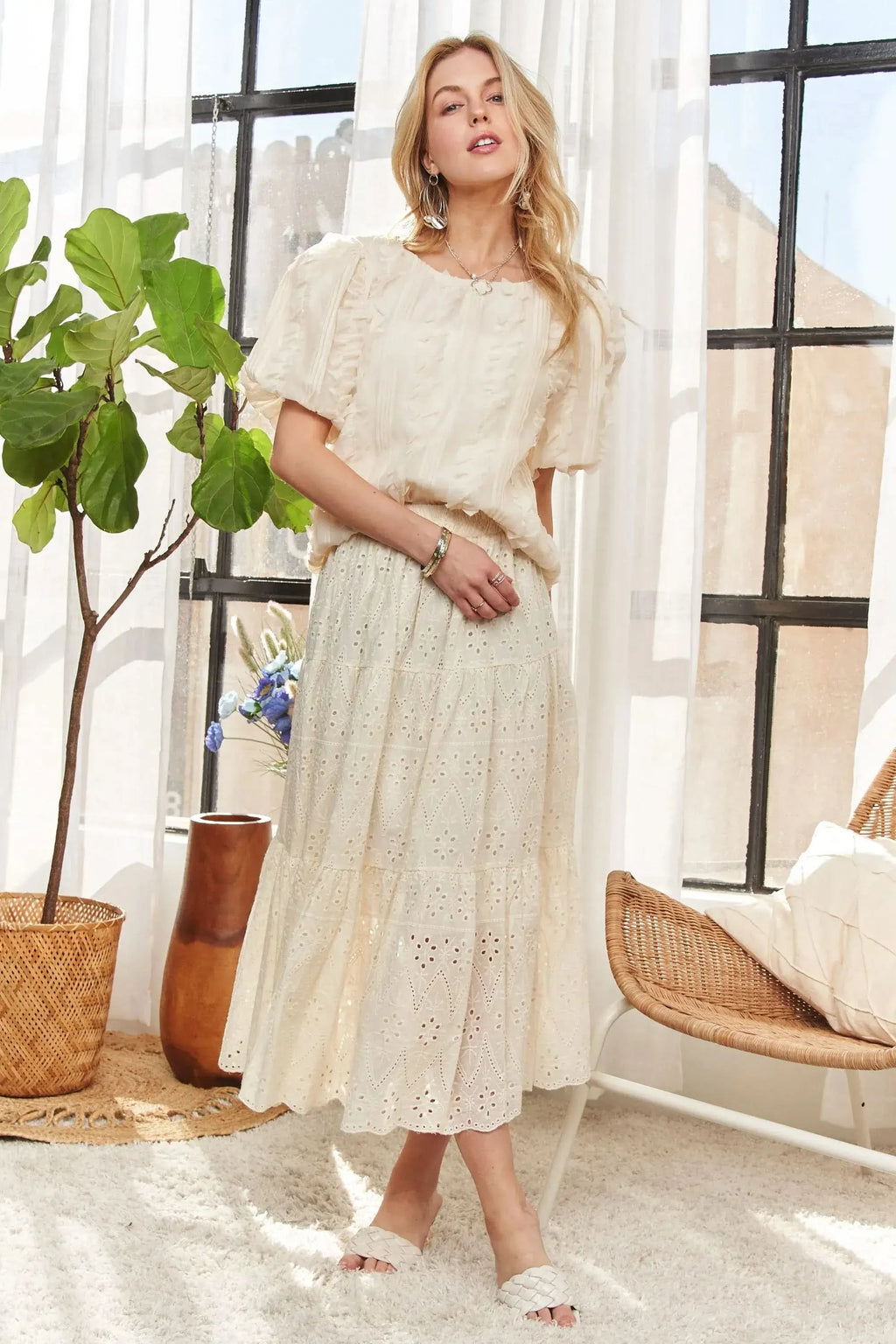 ADORA Solid Puff Sleeves Knit Top - SwagglyLife Home & Fashion