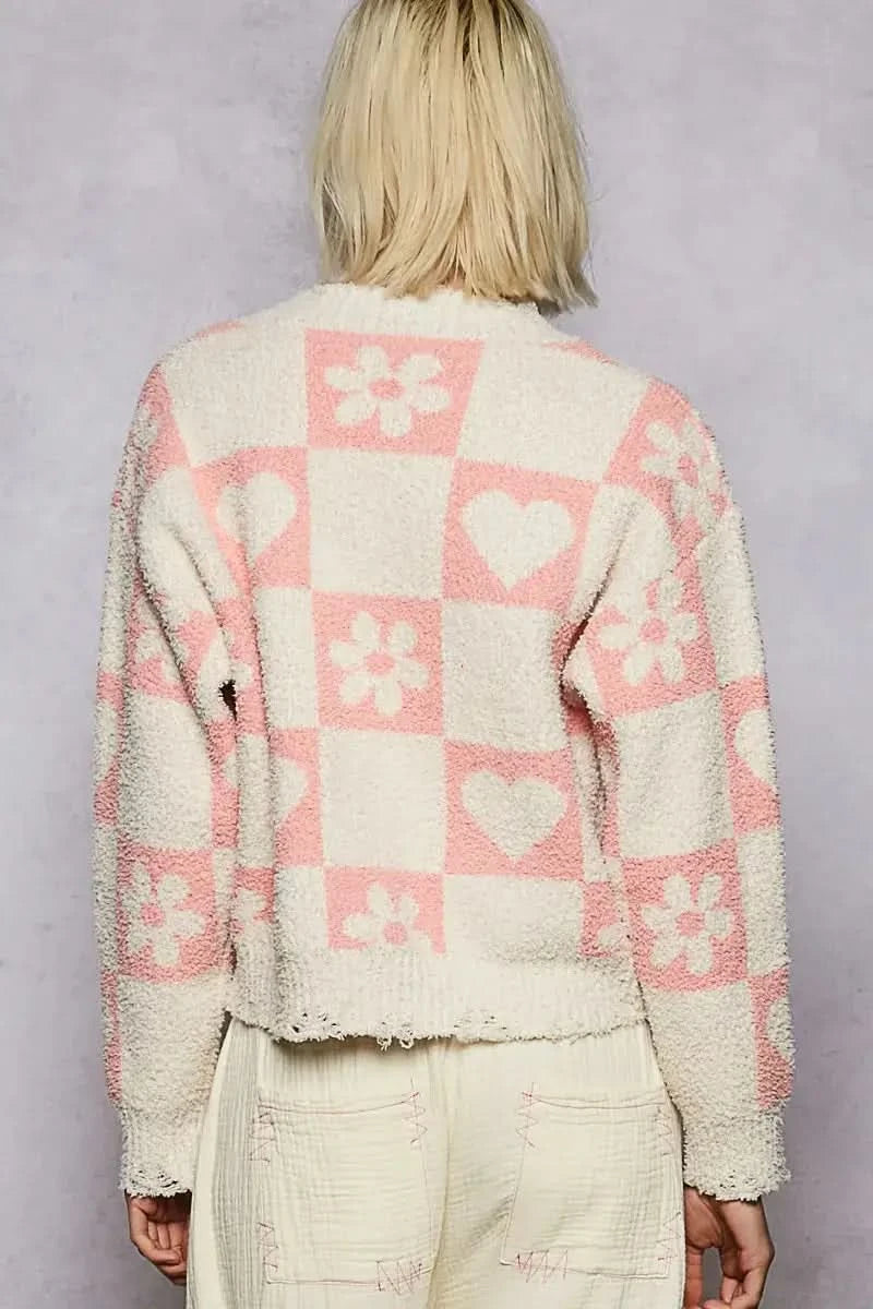 POL V-Neck Heart Pattern Checkered Sweater in - photo