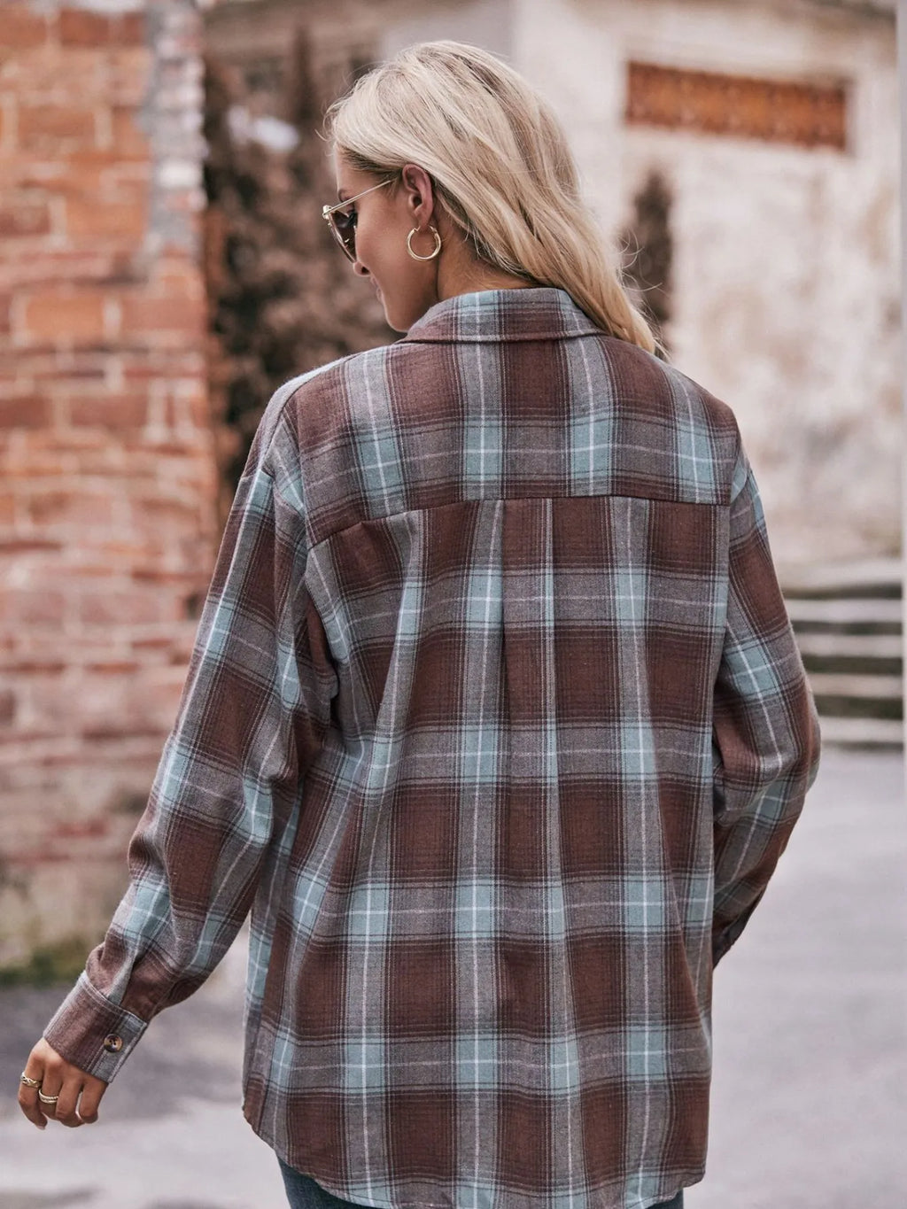 Plaid Button-Down Long Sleeve Shirt in - photo