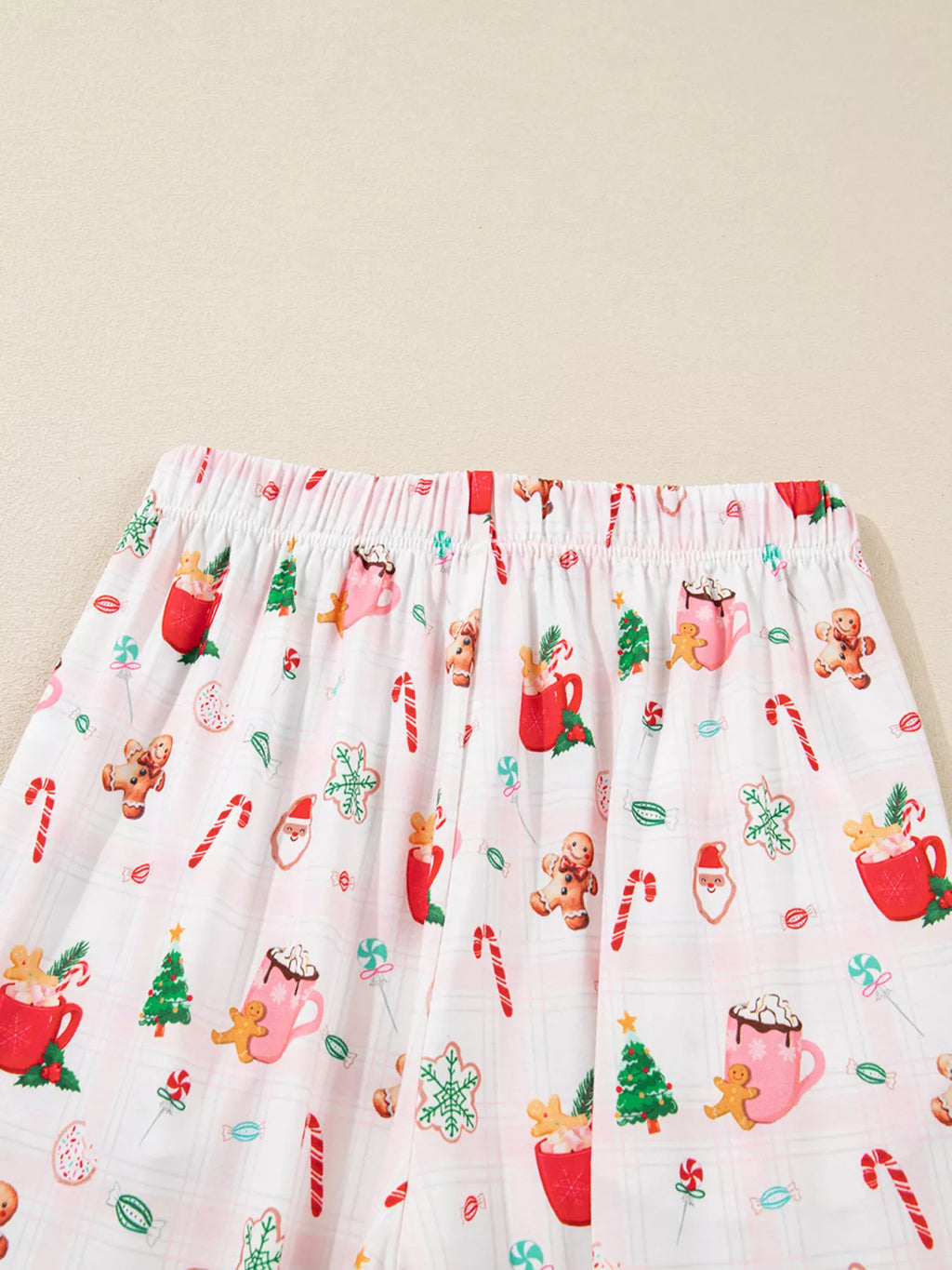 Christmas Spirit Cute Holiday Print Short Sleeve Shirt and Pants 2pcs Pajama Set in - photo