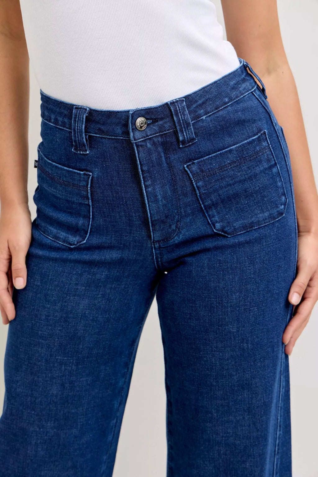 Judy Blue High-Waisted Retro Wide Jeans with Patch Pkts & Twisted Seams in - photo