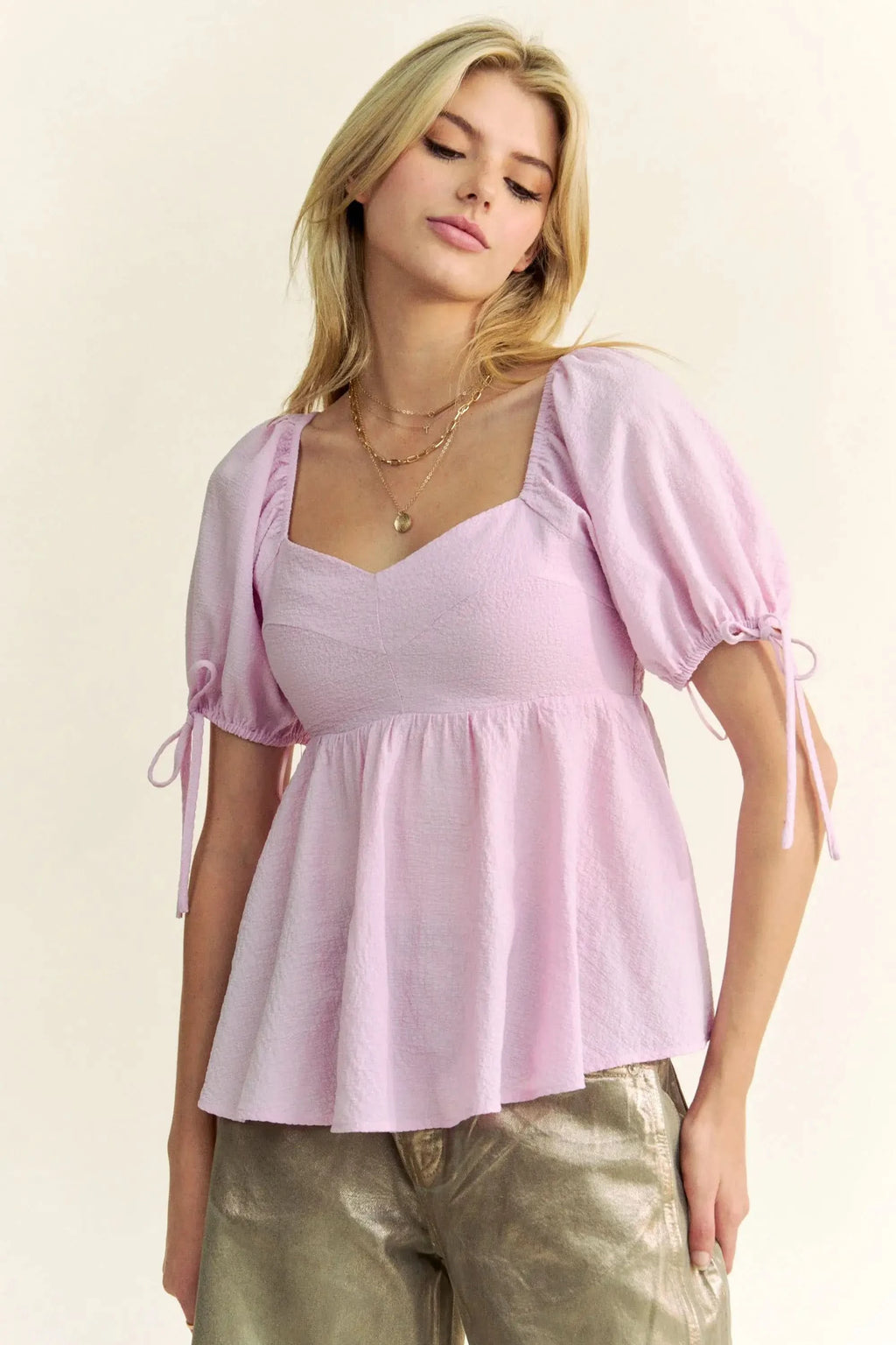 Davi & Dani Solid Elastic Peplum Puffed Sleeves Blouse in - photo