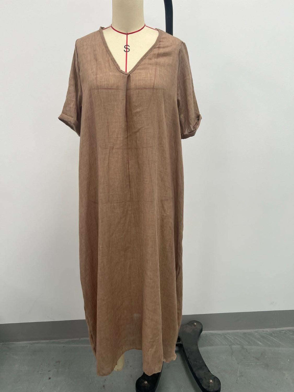 Full Size V-Neck Short Sleeve Midi Dress Plus Size in - dresses photo