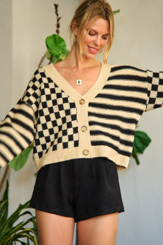 Contrast pattern sweater cardigan in BLACK CREAM - photo