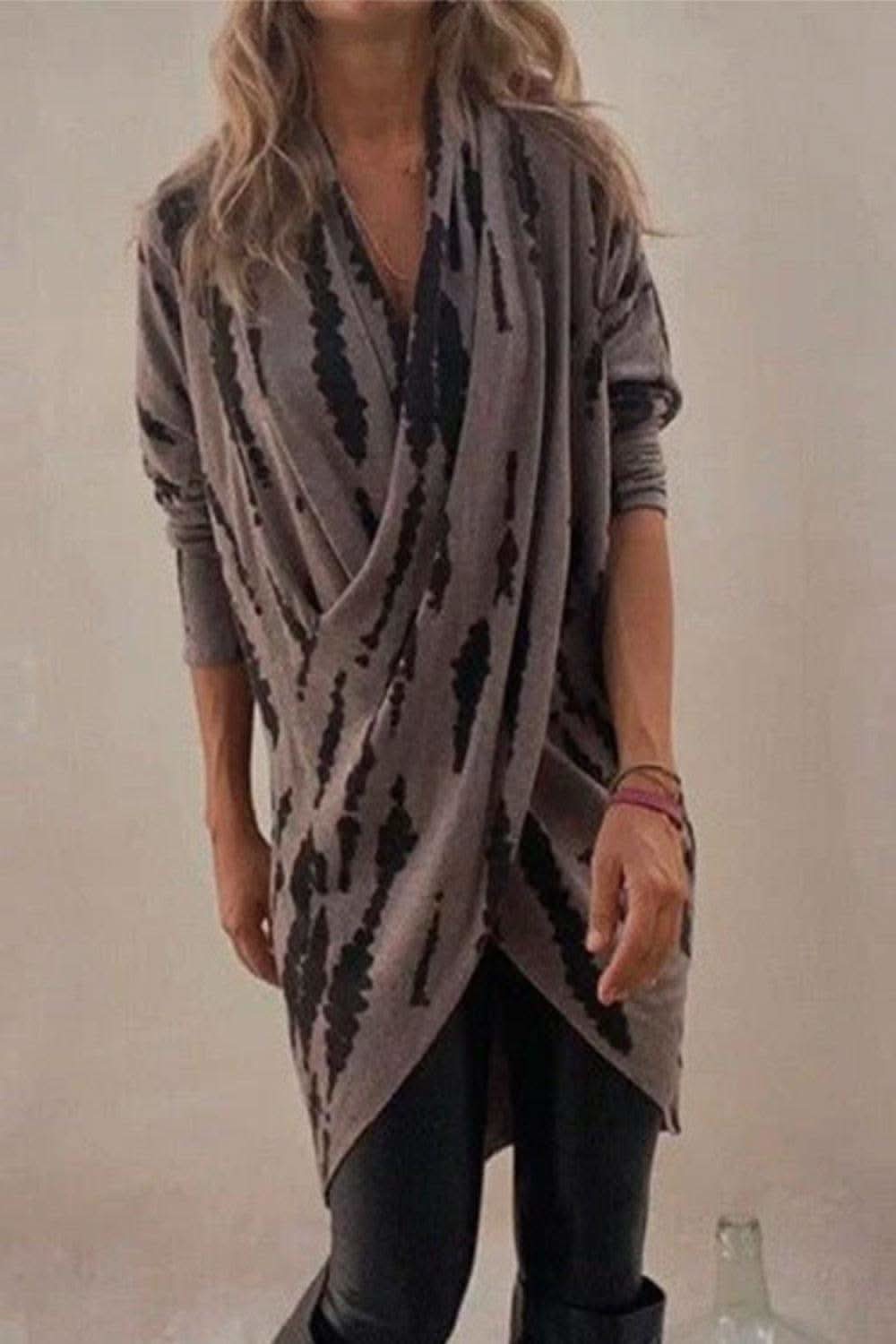 Full Size Contrast Long Sleeve Longline Top in - photo