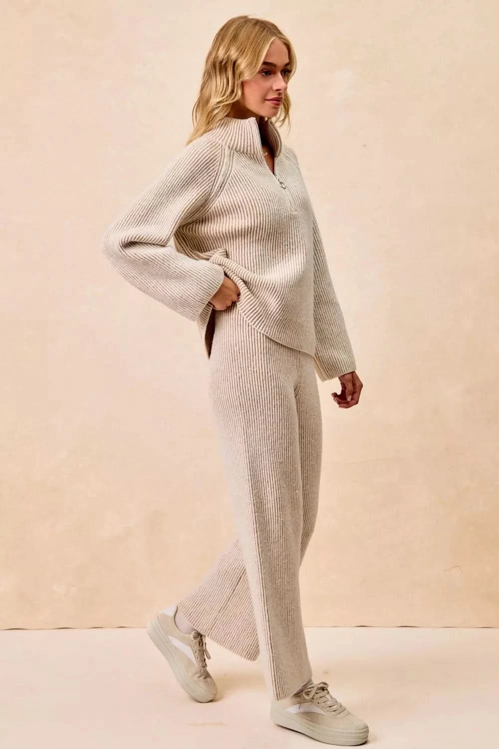 BiBi Two Tone Rib Texured Knit Collared Top with Zip Up in - photo