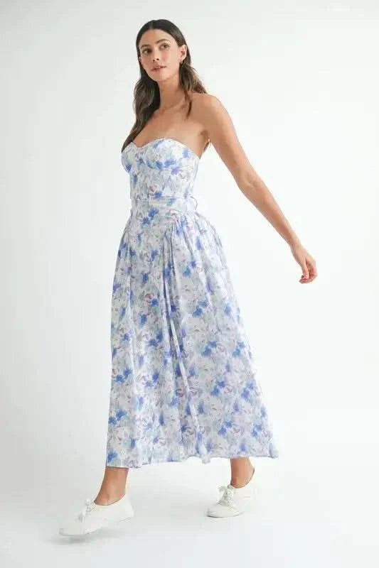 MABLE Sweetheart Neckline Floral Printed Midi Dress in - photo