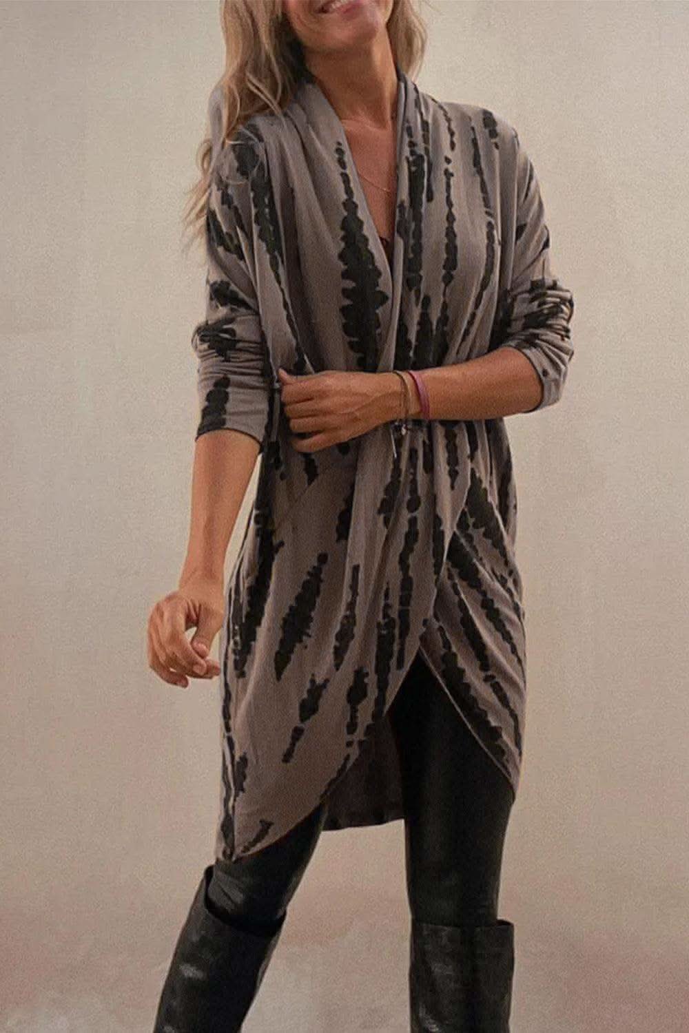 Full Size Contrast Long Sleeve Longline Top in - photo