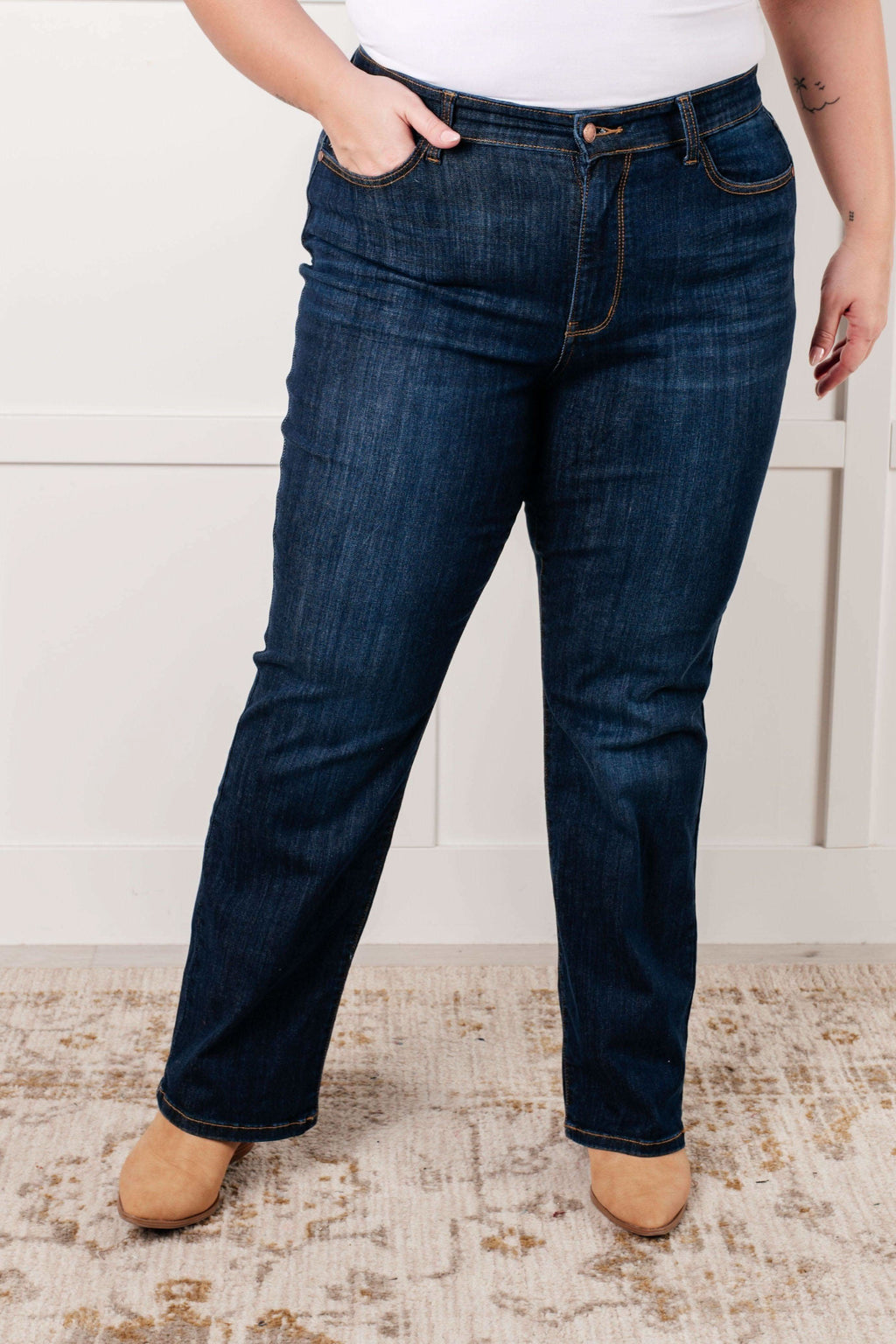 Judy Blue Alaina High Rise Classic Straight Jeans in 24W - Denim photo