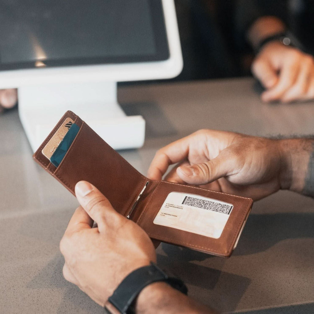 Andar The Apollo in - Wallets photo