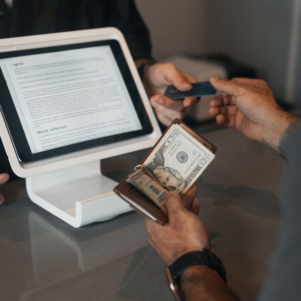 The Apollo in - Wallets photo