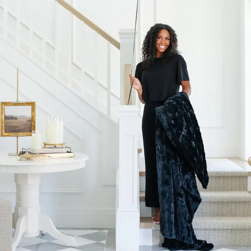 Saranoni Patterned Faux Fur Throw Blankets - SwagglyLife Home & Fashion