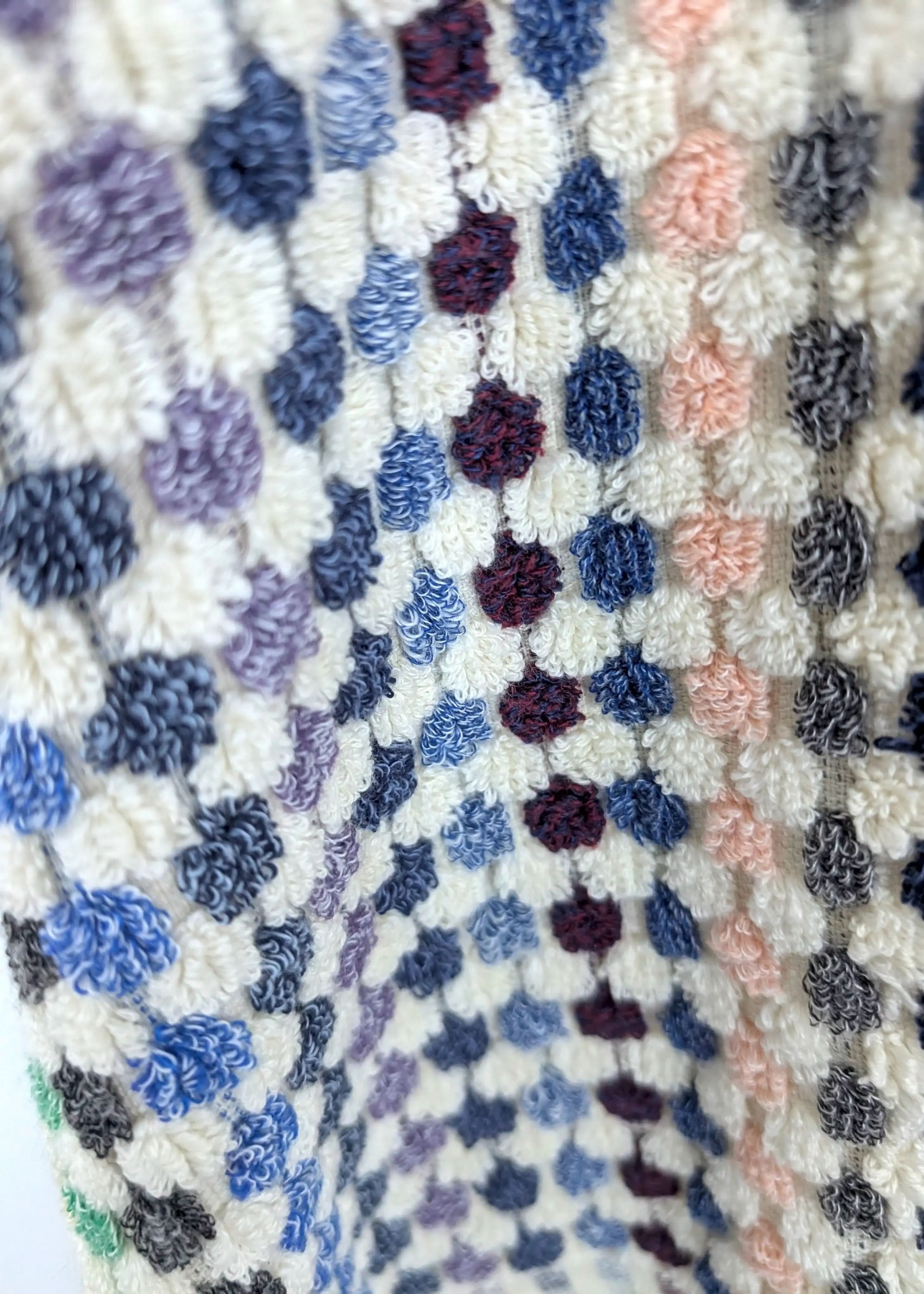 Bloom Collection – Oversized Turkish Cotton Bath Towel with Raised Texture and Hand-Tied Tassels - SwagglyLife Home & Fashion Bloom Collection – Oversized Turkish Cotton Bath Towel with Raised Texture and Hand-Tied Tassels - SwagglyLife Home & Fashion