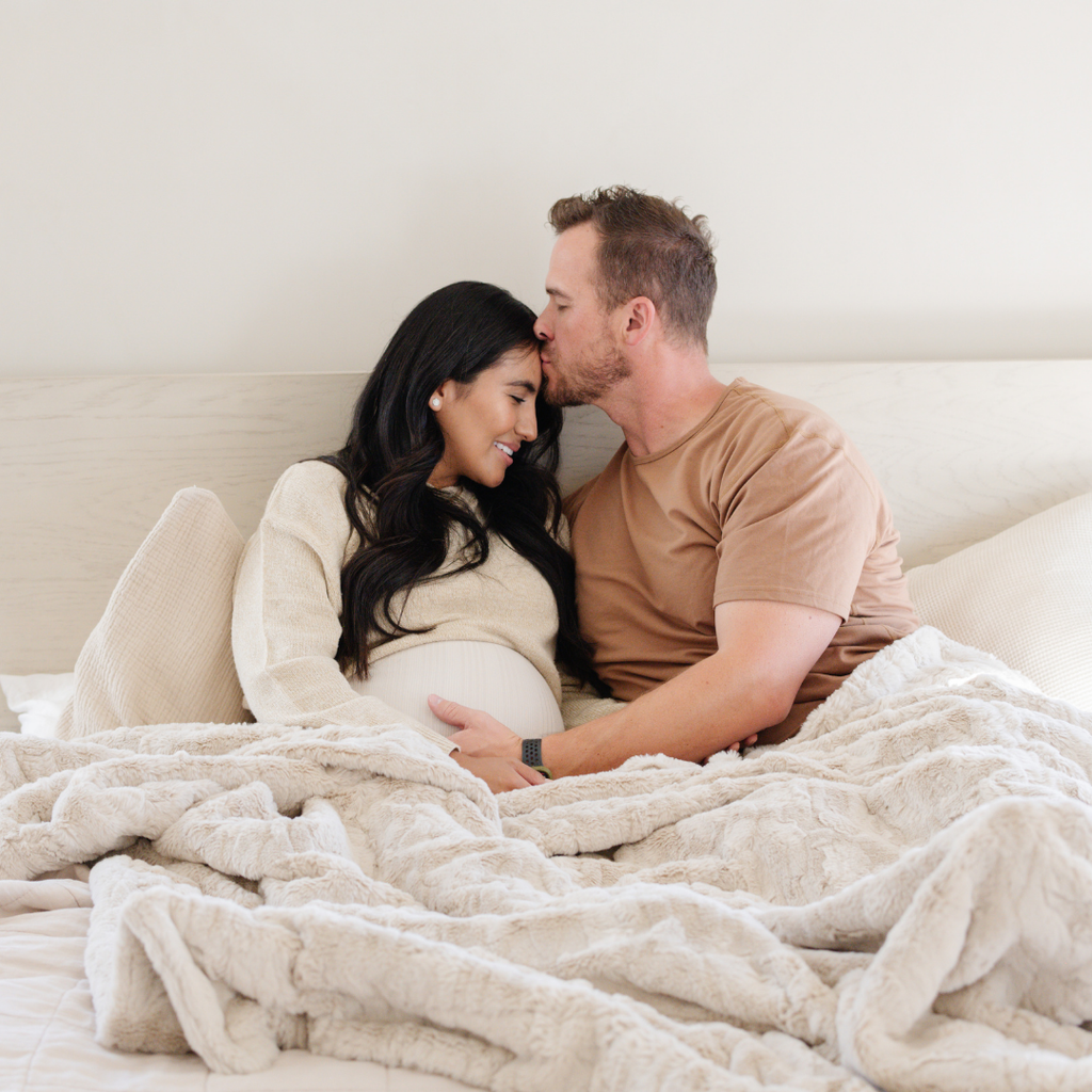 PATTERNED FAUX FUR XL THROW BLANKETS in Buff - photo
