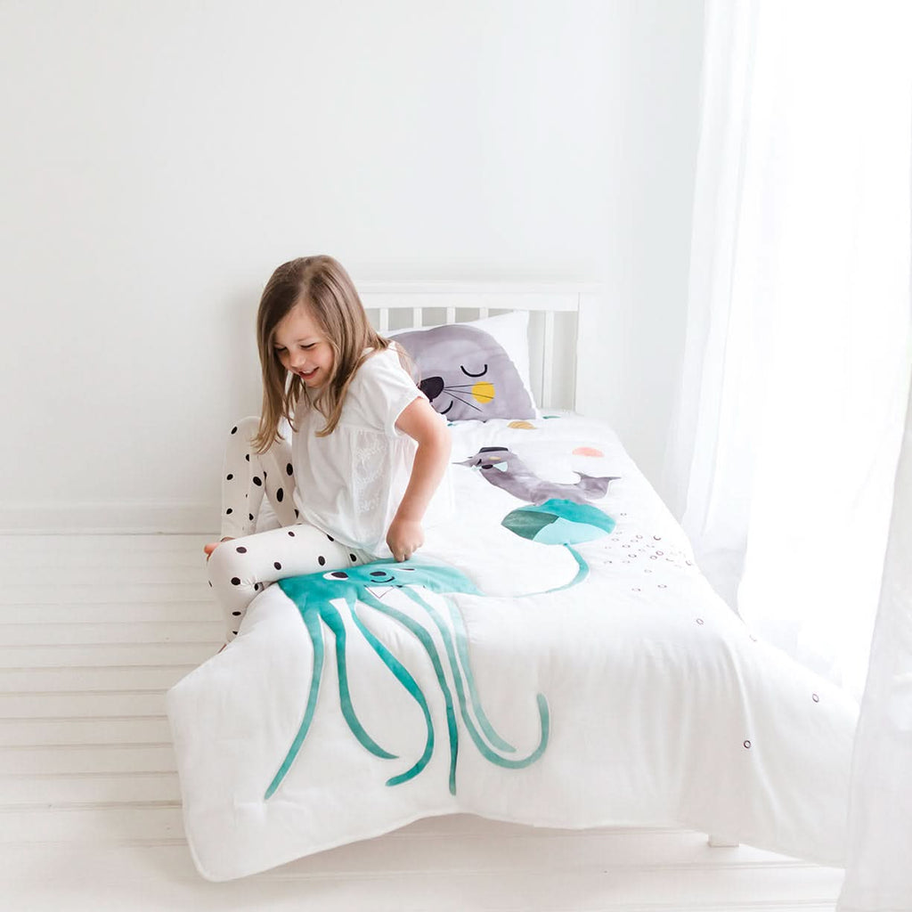 Jellyfish Toddler Comforter in - Toddler Comforter photo