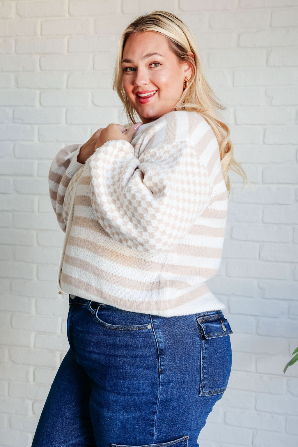 Check That Line Cardigan in - Layers photo