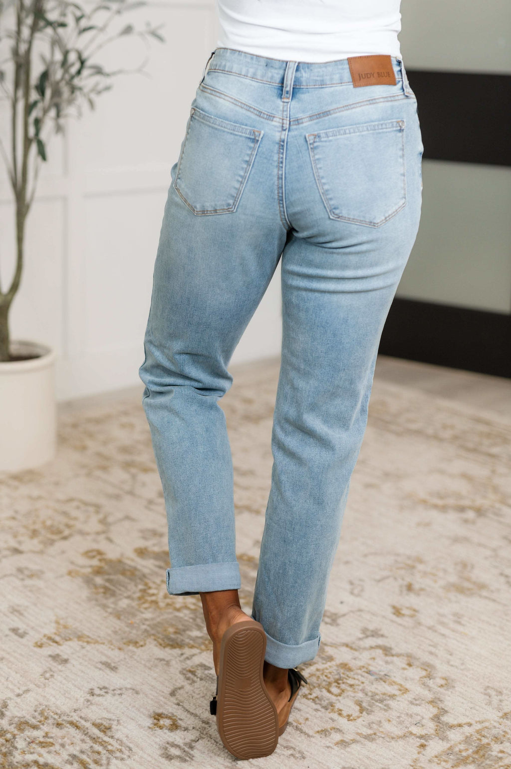Cheyenne V-Front Cool Denim Boyfriend Jeans in - Womens photo