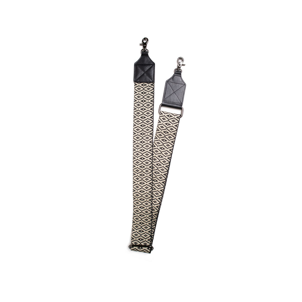 The Crossbody Strap in The Waymaker Jet Black | Diamond - Goods photo