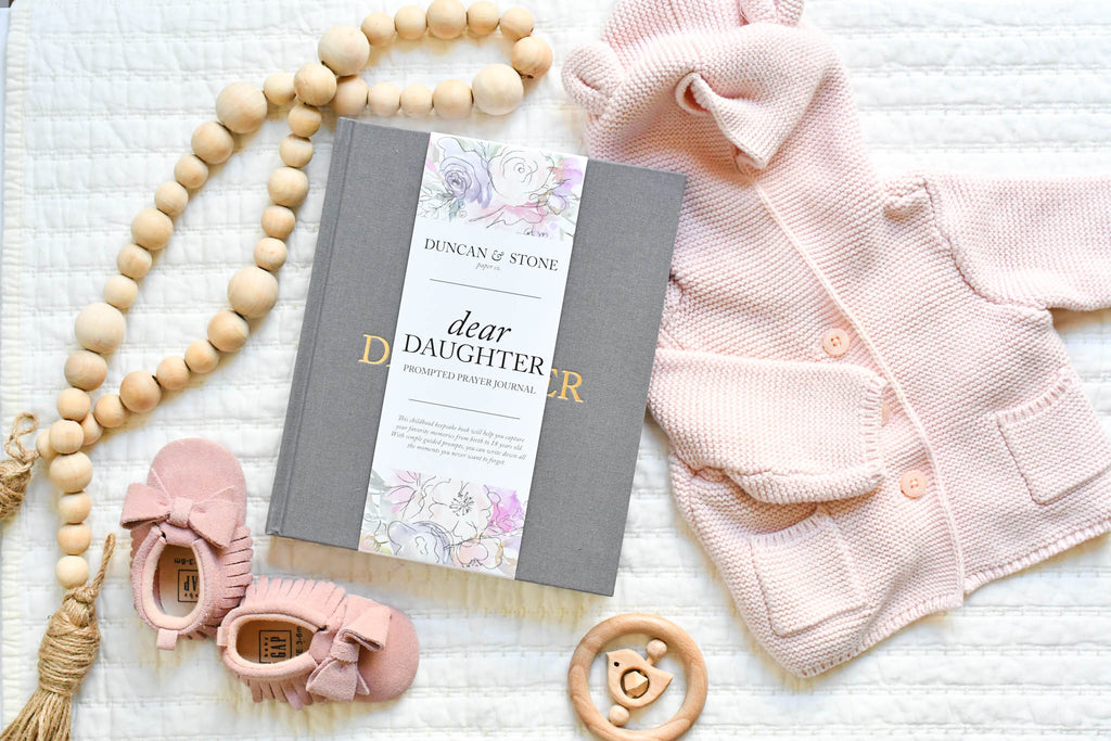 Duncan & Stone Dear Daughter: A Childhood Prayer Journal in - Journal photo