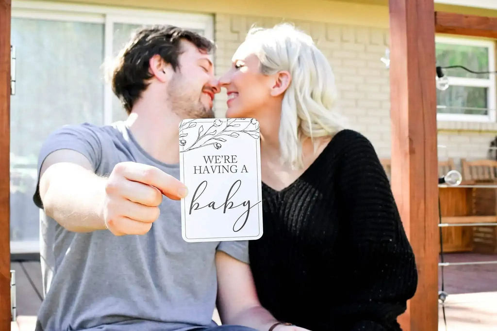 Duncan & Stone Paper Pregnancy Announcement & Milestone Cards - SwagglyLife Home & Fashion