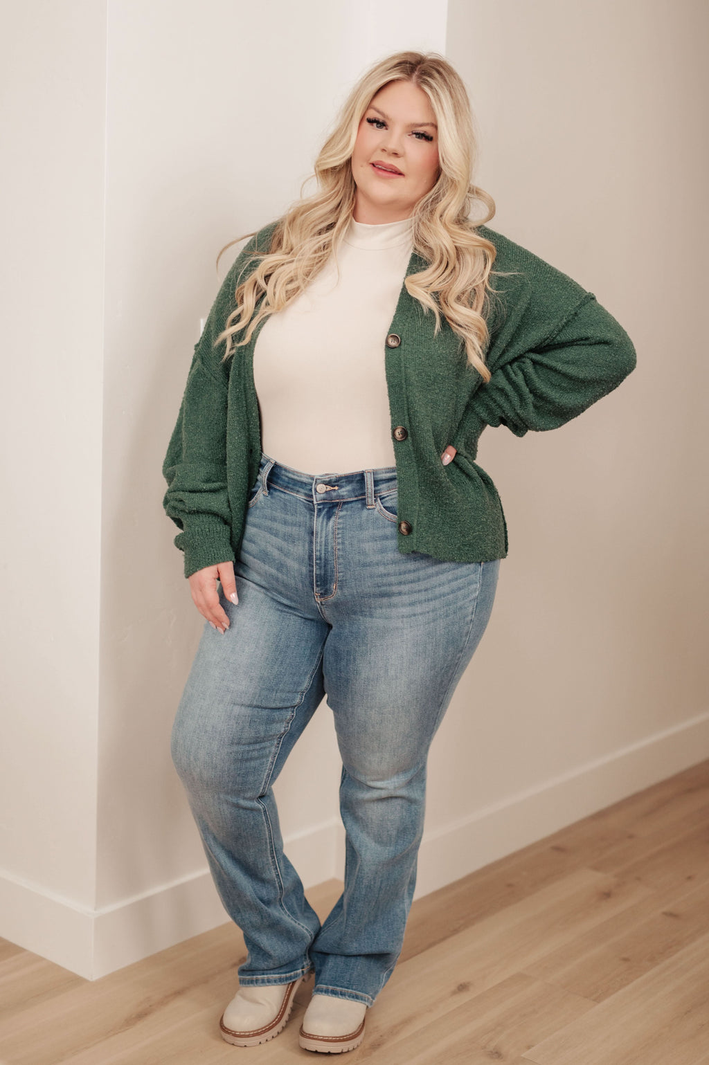 Direct Conclusion Cardigan in - Layers photo