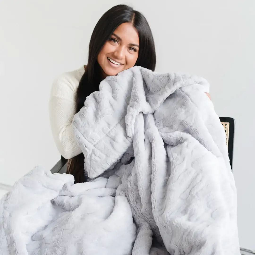 PATTERNED FAUX FUR XL THROW BLANKETS - SwagglyLife Home & Fashion