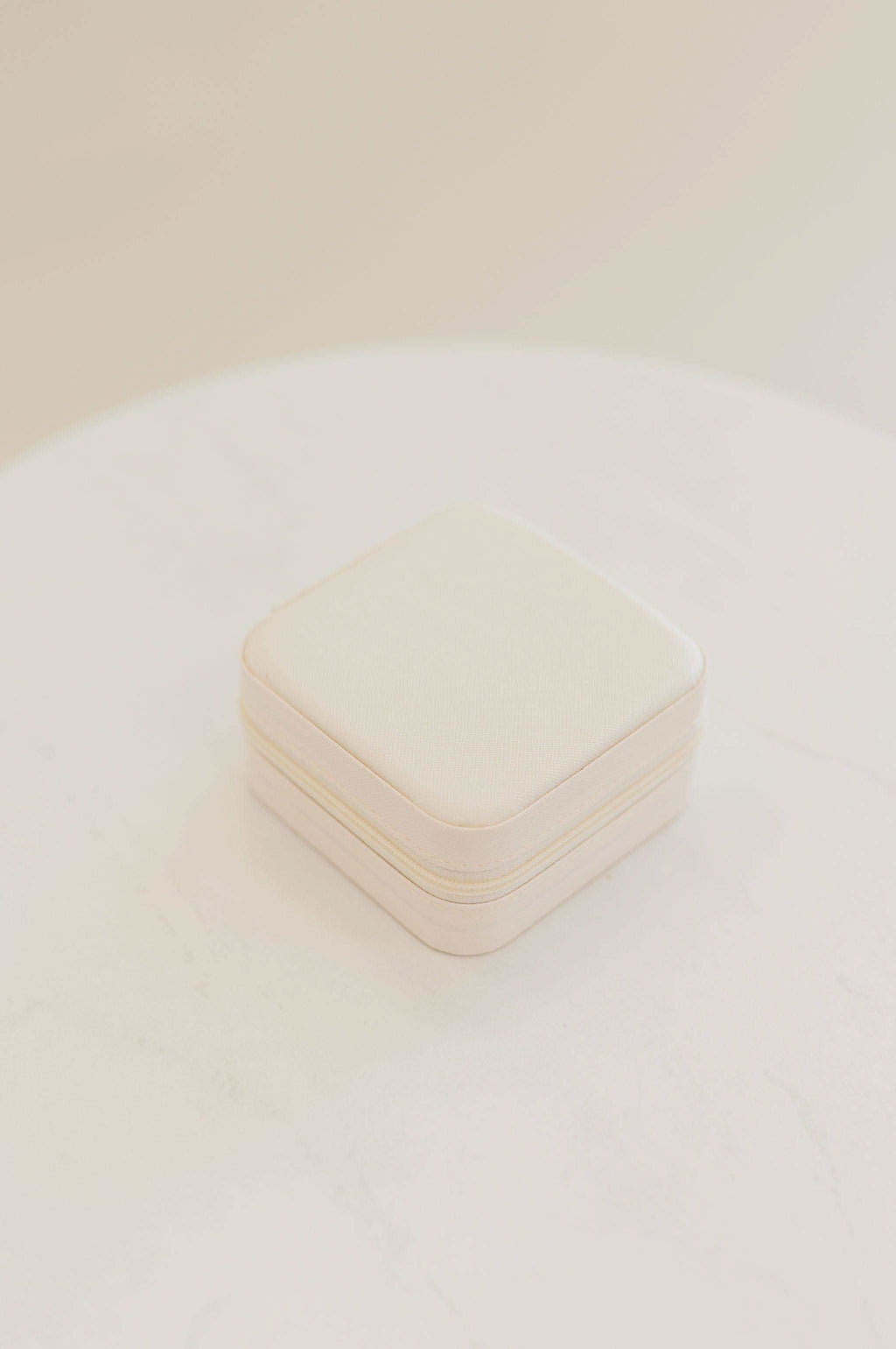 The Kristen Travel Jewelry Organizer Case in IVORY 1 - jewelry organizer photo