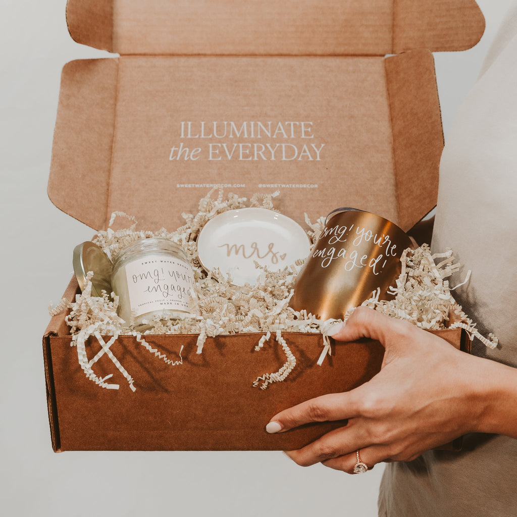 Miss to Mrs. Gift Box in - Gift Box photo