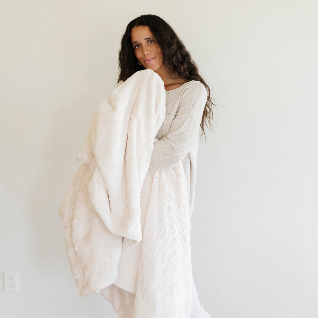 PATTERNED FAUX FUR XL THROW BLANKETS in - photo